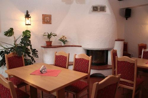 Pension & Gasthaus Kahren Eksteriør bilde